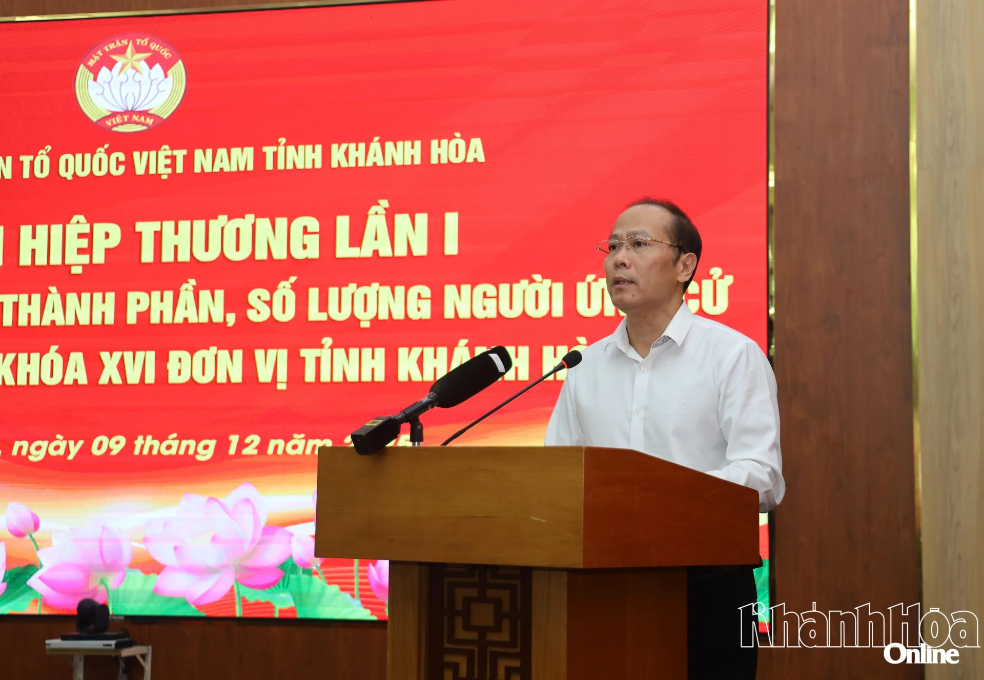 Phó Bí thư Tỉnh ủy, Chủ tịch Ủy ban MTTQ Việt Nam tỉnh Nguyễn Khắc Hà phát biểu khai mạc hội nghị.