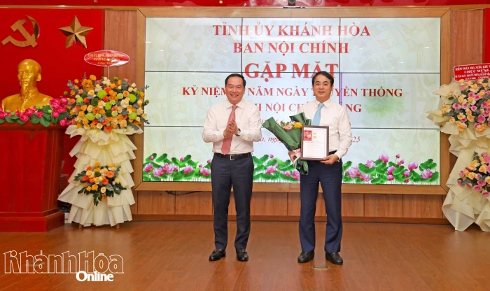 Gặp mặt kỷ niệm 60 năm Ngày thành lập ngành Nội chính Đảng