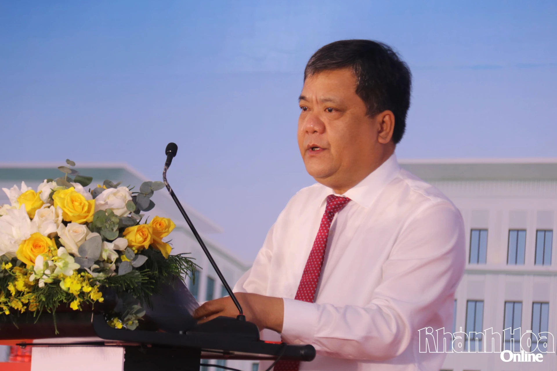 Đồng chí Trần Phong phát biểu tại buổi lễ