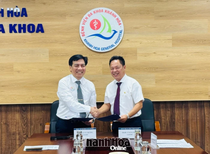 Bệnh viện Đa khoa Khánh Hòa ký kết hỗ trợ chuyên môn cho Bệnh viện Đa khoa Thiện Hạnh