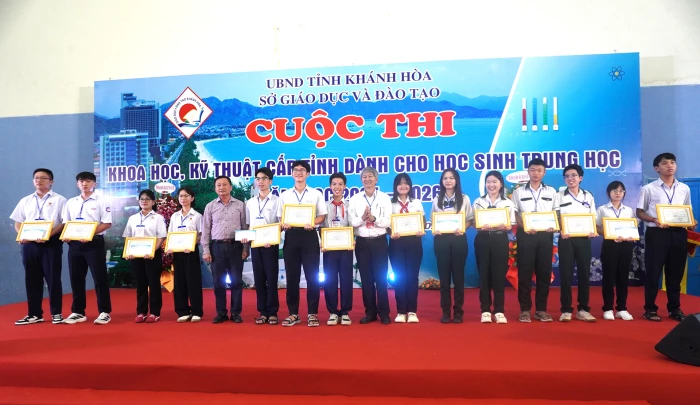 Năm học 2025 - 2026: 104 dự án đoạt giải Cuộc thi Khoa học kỹ thuật cấp tỉnh dành cho học sinh trung học