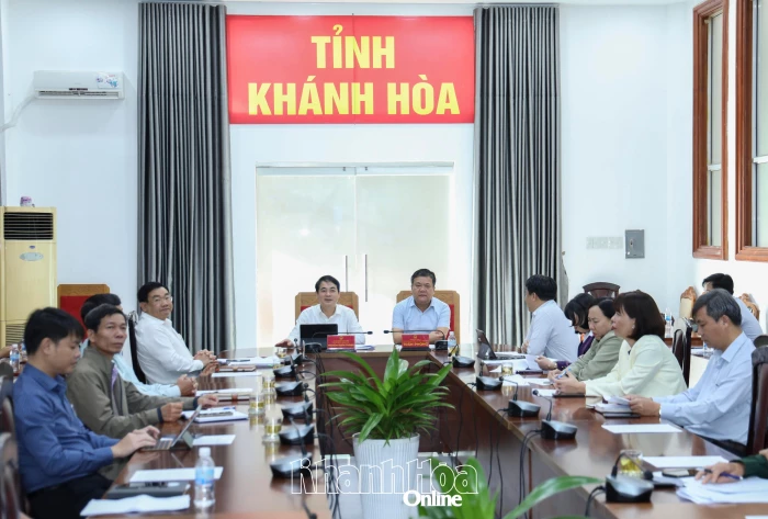 Rút ngắn thời gian xây nhà cho người dân vùng lũ