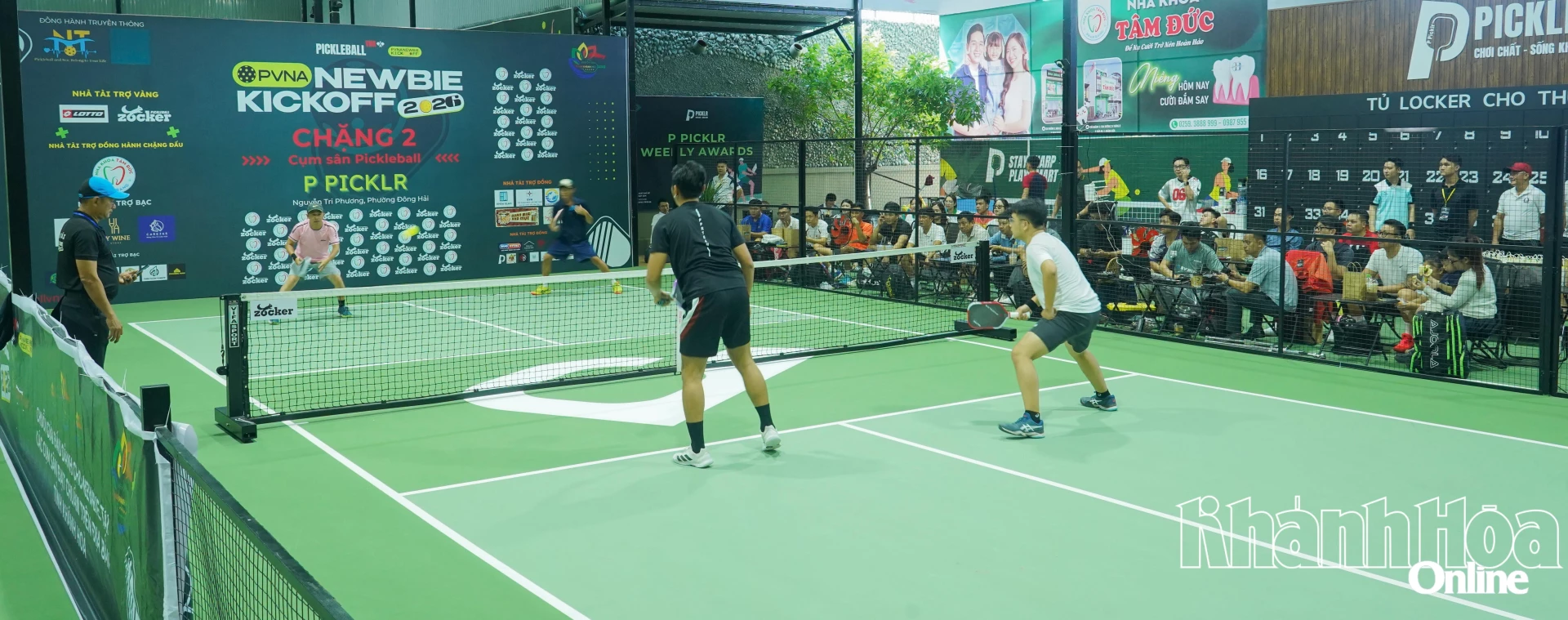 Các vận động viên tranh tài tại giải đấu.