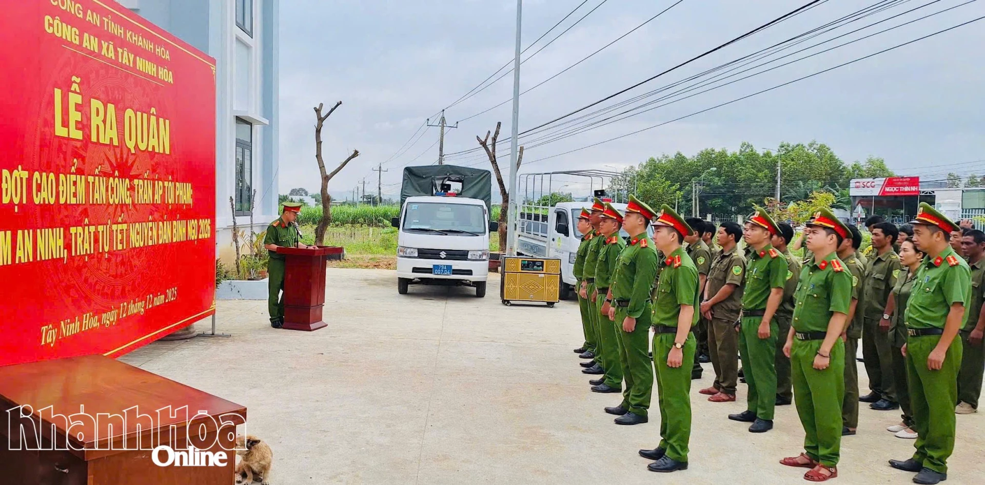 Quang cảnh buổi lễ ra quân