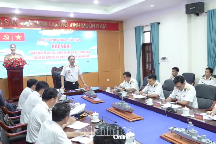 Vùng 4 Hải quân tiếp tục triển khai "Chiến dịch Quang Trung" xây 6 căn nhà cho người dân xã Suối Hiệp