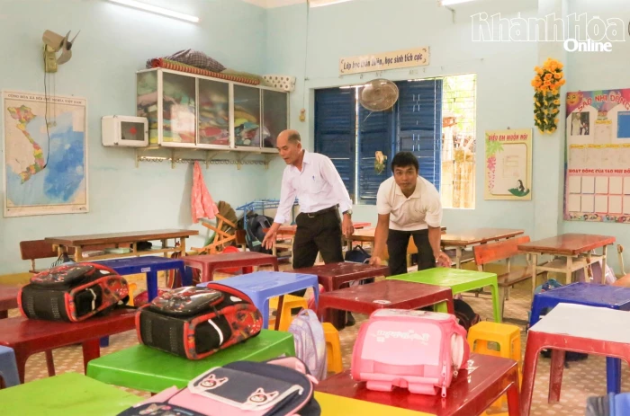 Khó khăn dạy và học sau mưa lũ