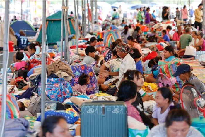 Cộng đồng quốc tế quan ngại về giao tranh biên giới Campuchia - Thái Lan