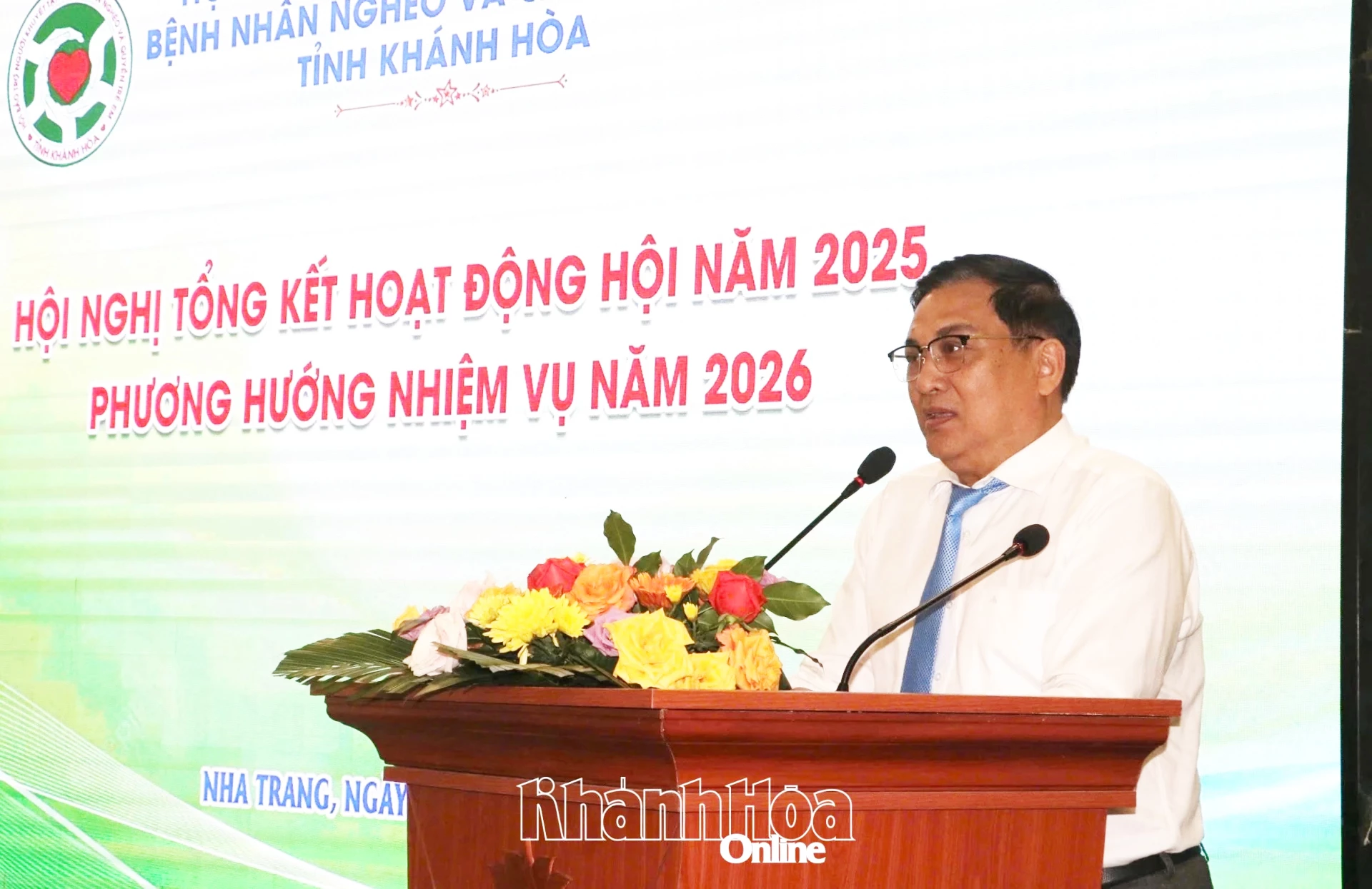 Ông Lê Hữu Thọ - Chủ tịch Hội Bảo trợ người khuyết tật, bệnh nhân nghèo và quyền trẻ em tỉnh phát biểu tại lễ tổng kết.