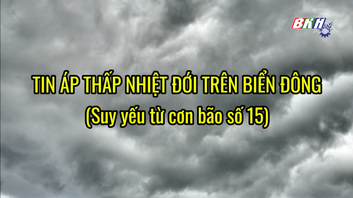 VIDEO: Tin Áp thấp nhiệt đới trên biển Đông (suy yếu từ cơn bão số 15)