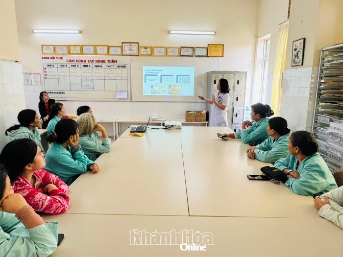 Truyền thông về chế độ dinh dưỡng cho bệnh nhân chạy thận