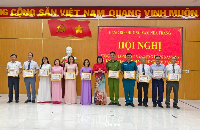 Đảng ủy phường Nam Nha Trang lãnh đạo phường đạt và vượt đa số chỉ tiêu phát triển kinh tế - xã hội