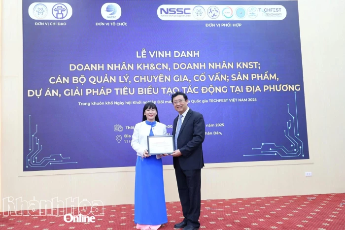 Chủ tịch Hội đồng thành viên Công ty Yến sào Khánh Hòa Trịnh Thị Hồng Vân: 
Tạo dấu ấn từ đột phá khoa học công nghệ