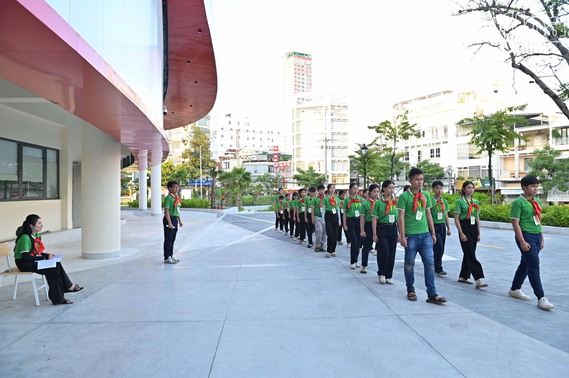 Thi thực hành các động tác cá nhân di động.