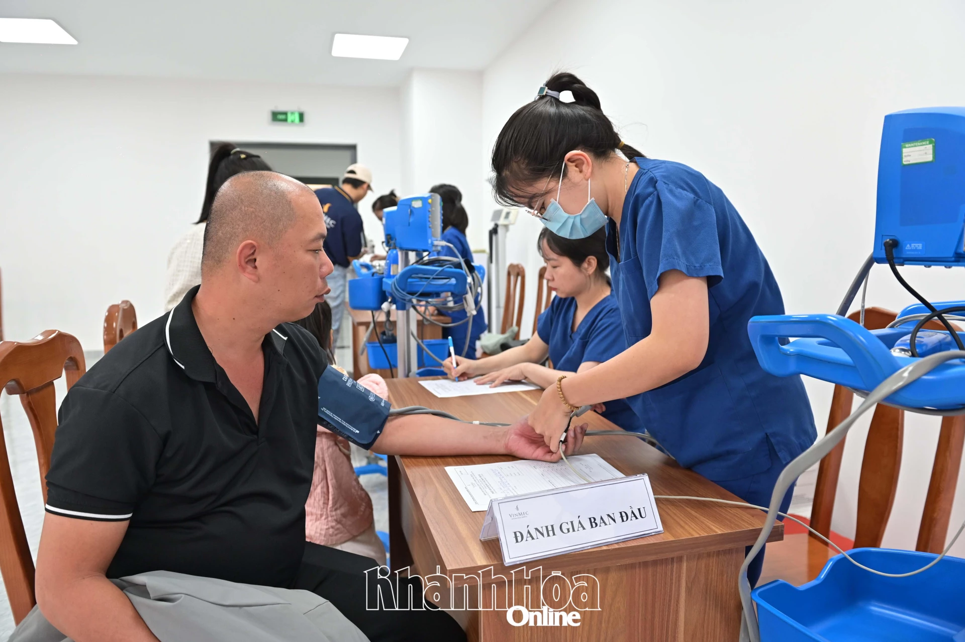 Khu vực sàng lọc, đánh giá ban đầu.