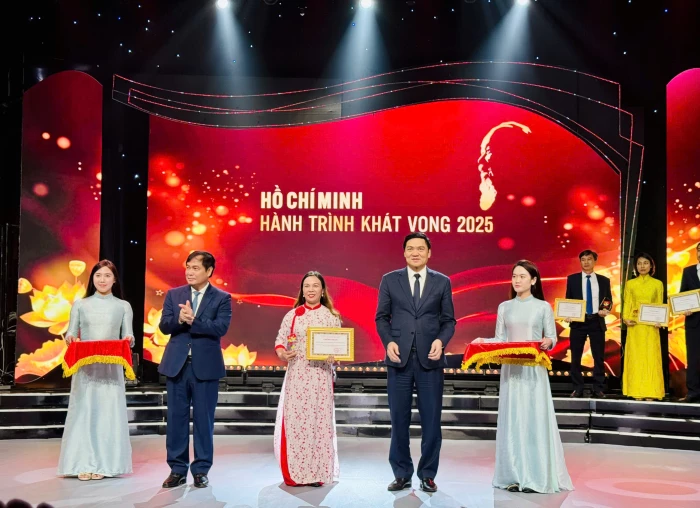 Khánh Hòa có 1 tập thể, 2 cá nhân được tôn vinh 