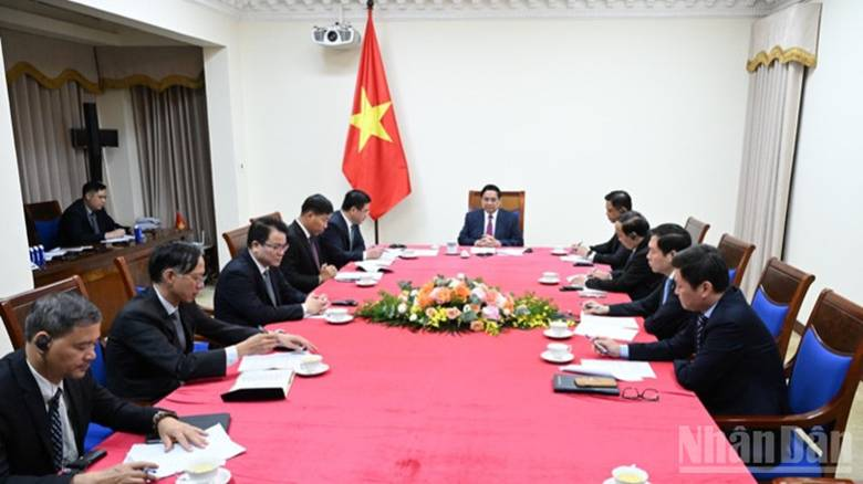 Quang cảnh cuộc điện đàm. (Ảnh: Trần Hải).