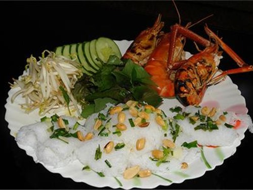 Nhớ món bánh hỏi quê nhà của mẹ