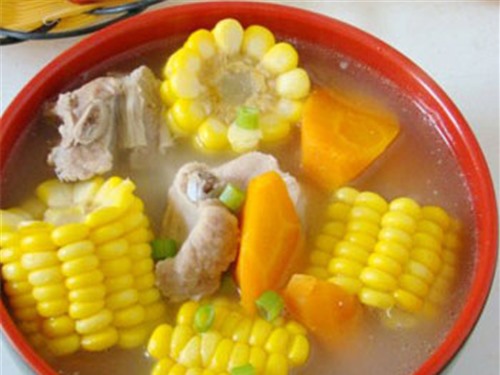 Canh sườn hầm ngô