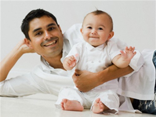 Chữa nấc cho bé