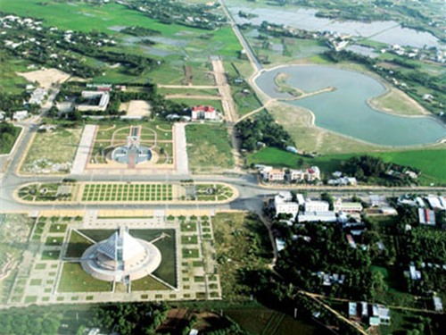 Phan Rang phố biển - Sáng tác: Nhạc sĩ Bá Khôi - Biểu diễn: Tốp ca TTVH Ninh Thuận