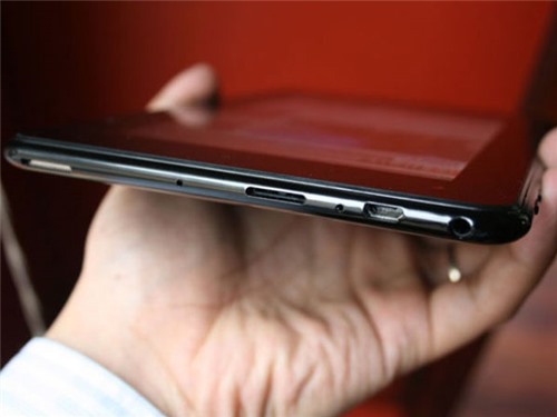 Sôi động thị trường tablet giá rẻ