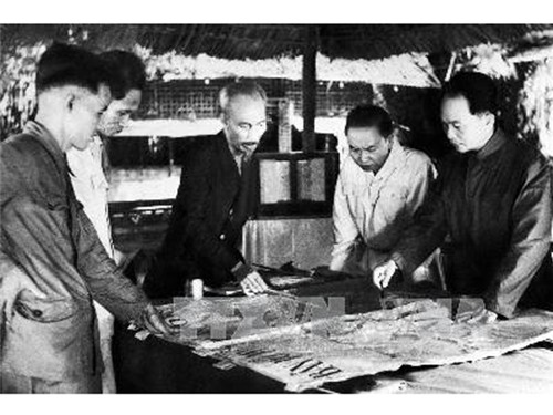 Đại tướng Võ Nguyên Giáp và chiến dịch Điện Biên Phủ