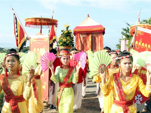 Đón Lễ hội Ka-tê