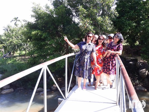 Vẻ đẹp thác Sakai