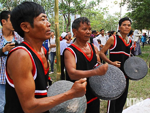 Bảo tồn nhạc cụ  dân tộc Raglai