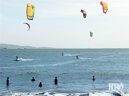 Lướt ván diều quốc tế