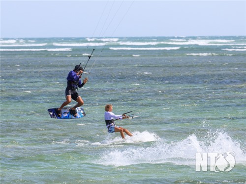 Giải lướt ván diều Ninh Thuận mở rộng năm 2024