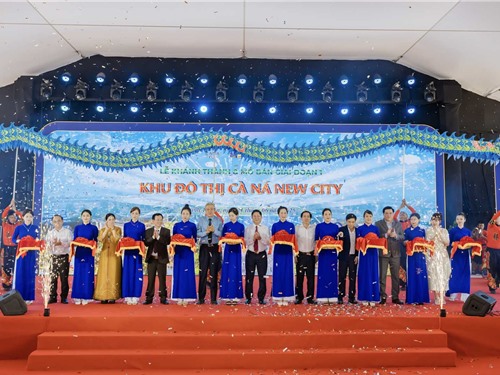 Hàng trăm khách tham dự lễ mở bán và khánh thành giai đoạn 1 dự án - Cà Ná New City