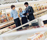 Nghệ thuật bán hàng - Một yếu tố thúc đẩy cạnh tranh của hàng Việt