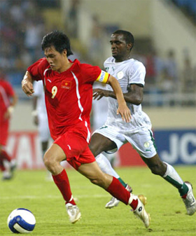 Việt Thắng, Công Vinh khó dự AFF Cup