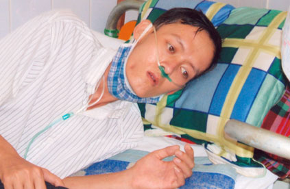 Anh Hoàng Ngọc Phi bị lao phổi nặng rất cần sự giúp đỡ