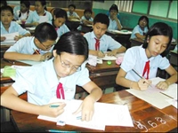 Chỉ đạo triển khai kịp thời các nhiệm vụ năm học 2011 - 2012