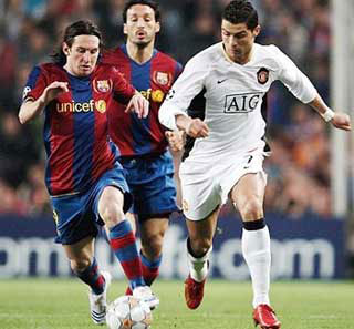 Messi và Ronaldo, ai sẽ tỏa sáng ở trận chung kết thành Roma?