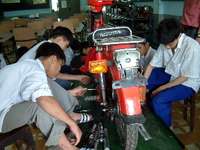 Tiền hỗ trợ được phân bổ và cấp cho cơ sở dạy nghề.