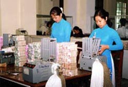 Từ 1-5, các ngân hàng thương mại Nhà nước đồng loạt giảm lãi suất cho vay