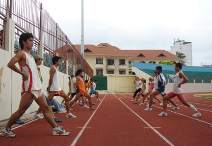 Điền kinh Khánh Hòa: Mừng và lo