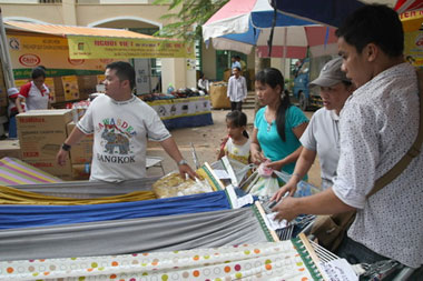 Tiếp tục thực hiện cuộc vận động “Người Việt Nam ưu tiên dùng hàng Việt Nam”