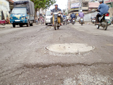 Xuất hiện nhiều “bẫy” trên đường