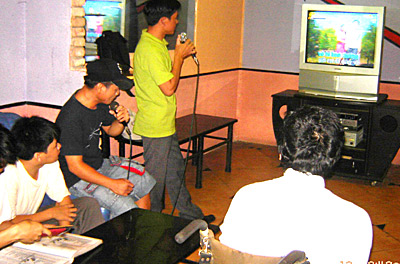 Từ 1-1-2010, cấp phép kinh doanh karaoke trở lại
