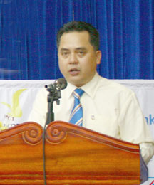 “Hạn chế cầu thủ nhập tịch thi đấu là một quyết định vội vàng”