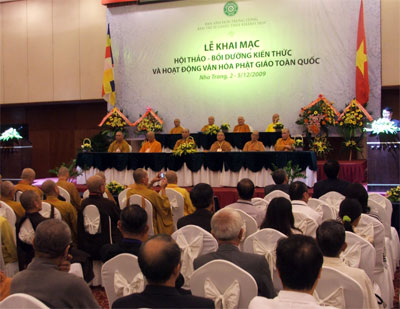 Khai mạc Hội thảo - Bồi dưỡng kiến thức và hoạt động văn hóa Phật giáo toàn quốc