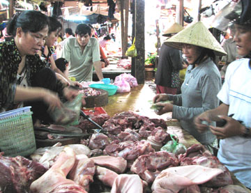 Cuối năm, hàng tiêu dùng rục rịch tăng giá