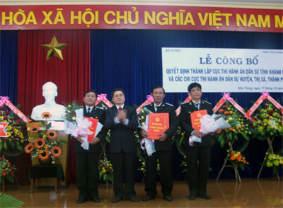 Công bố quyết định thành lập Cục Thi hành án dân sự tỉnh Khánh Hòa