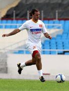 Huỳnh Kesley cầm chắc Chiếc giày vàng Việt Nam 2009