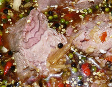 Mách bạn: Bí quyết làm bắp bò ngâm mắm