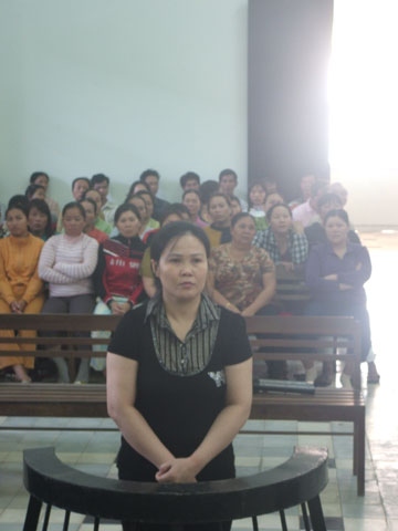 Thêm một bài học cho các “con huê”